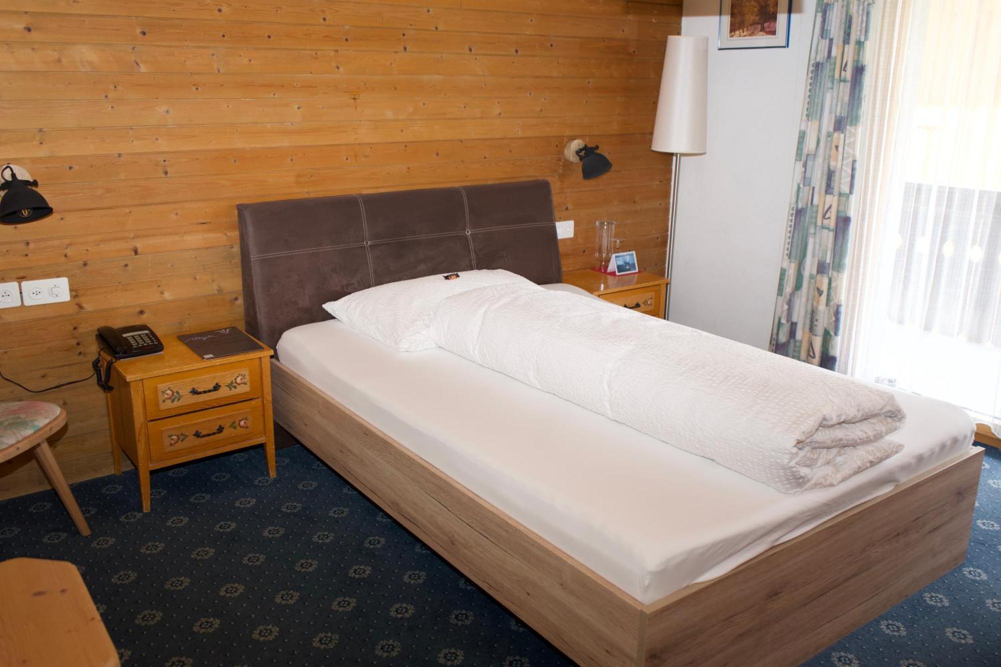 Voegeli Alpenhotel Malbun Extérieur photo