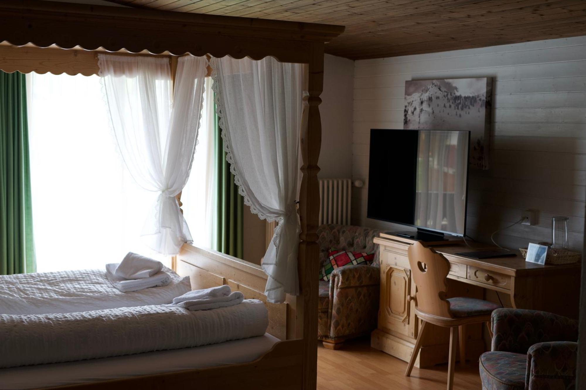 Voegeli Alpenhotel Malbun Extérieur photo